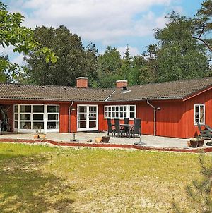 Cheerful Holiday Home In Lb K With Sauna Ålbæk Exterior photo