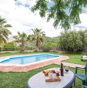 Amazing Home In Zahara De La Sierra With 1 Bedrooms, Wifi And Swimming Pool Exterior photo