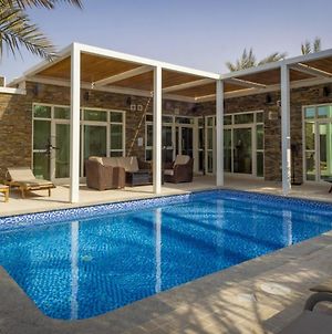 Dar 66 Pool Chalets With Jacuzzi In 3Br Villa Ras al-Khaimah Exterior photo