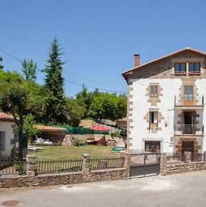 Awesome Home In Brcena De Ebro With 4 Bedrooms Bárcena de Ebro Exterior photo