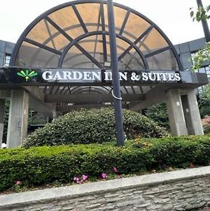 Garden Inn & Suites Nueva York Exterior photo