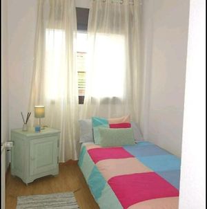 Perfecta habitación para chicas en Madrid Exterior photo