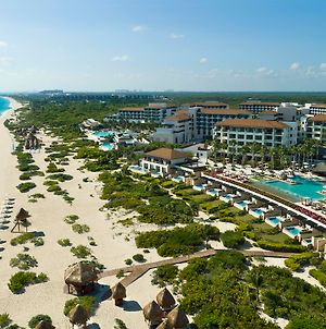 Secrets Playa Mujeres Golf & Spa Resort (Adults Only) Cancún Exterior photo