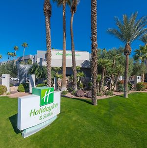 Holiday Inn & Suites Phoenix Airport North Exterior photo