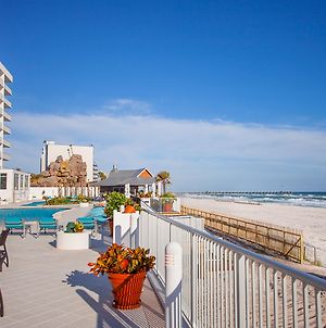 Holiday Inn Express & Suites Panama City Beach - Beachfront, An Ihg Hotel Exterior photo
