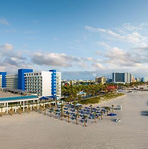 Hilton Clearwater Beach Resort & Spa Exterior photo