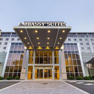 Embassy Suites By Hilton Newark Airport Elizabeth Exterior photo