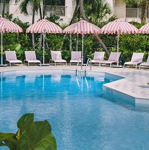Hampton By Hilton Grand Cayman, Cayman Islands Hotel George Town Exterior photo