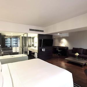 The Mira Hong Kong Hotel Room photo