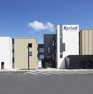 Kyriad Prestige Pau - Palais Des Sports Exterior photo