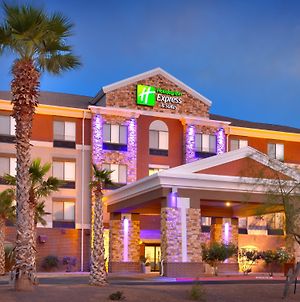 Holiday Inn Express El Paso I-10 East, An Ihg Hotel Exterior photo