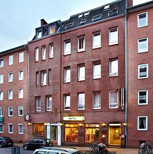Hotel City Kiel By Premiere Classe Exterior photo