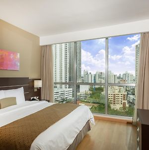 Tryp By Wyndham Panama Centro Hotel Exterior photo