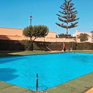 Apartment In Roquetas De Mar With Pool Exterior photo