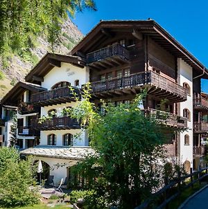 Haus Zer Weidu Apartamento Zermatt Exterior photo