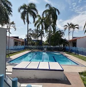 Precioso alojamiento con 6 piscinas en conjunto cerrado Villa El Espinal Exterior photo