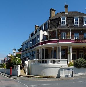 The Woodvale Hotel Cowes  Exterior photo
