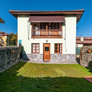 Casa Enrique Situada en un pequeño pueblo del oriente de Asturias a 3km Villa Quintana de Llanes Exterior photo