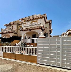 Stunning Holiday Home In Cabo Roig Not Far From The Beach Exterior photo