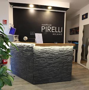 Pensión Pirelli Milano Exterior photo