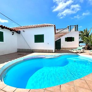 Villa With Private Pool And Sea Views In Guia De Isora Exterior photo