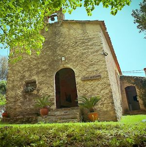 El pati de l'ermita Villa Fogas de Monclus Exterior photo
