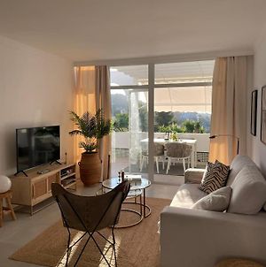 Penthouse with stunning views in Benahavís Apartamento Exterior photo