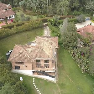 Mansion en llano grande con jacuzzi luxuxurytravel Villa Rionegro Exterior photo