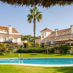 Nice Home In Nuevo Portil With Outdoor Swimming Pool And 3 Bedrooms El Portil Exterior photo