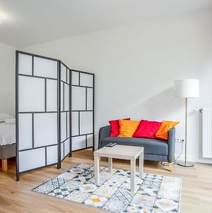 Wonderful Studio With Terrace - Saint-Denis - Welkeys Apartamento Exterior photo