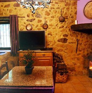 One Bedroom Appartement With Furnished Terrace And Wifi At Segura De Toro Exterior photo