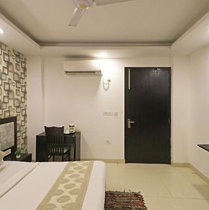 Hotel Swan Suite Nueva Delhi Exterior photo