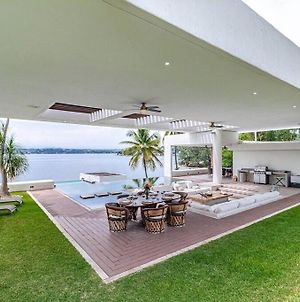 Hermosa casa junto al lago con infinity pool&jacuzzi Villa Tequesquitengo Exterior photo