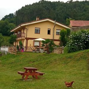 Apartamentos la Escuela en Cantabria Villegar Exterior photo