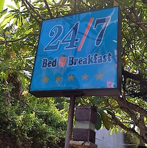 Twenty4Seven Bed & Breakfast Jimbaran Exterior photo