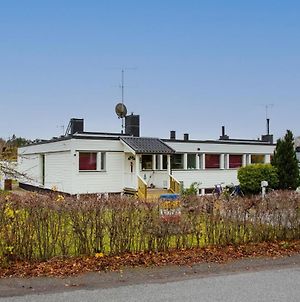 Spacious Villa In Upplands-Väsby Exterior photo