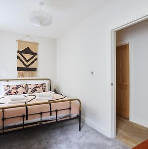Superior Stays Luxury Apartments - Bath City Centre Exterior photo