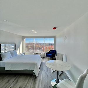 Queen Of Charm Luxury Suite Downtown Hartford Location!Location!Location! Exterior photo