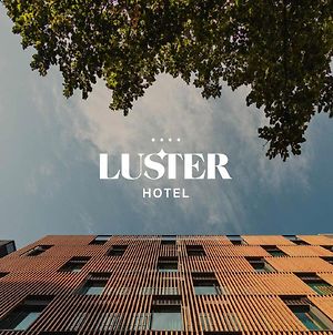 Luster Hotel Lisboa Exterior photo