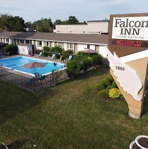 Falcon Inn Niagara Falls Exterior photo