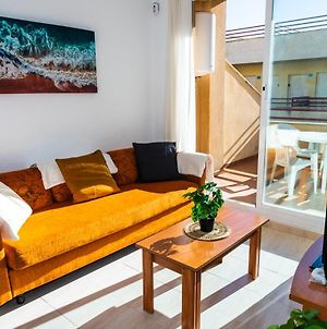 Apartamento Con Terraza Renovado Con Piscina, Garaje Y Vistas, Frente A La Playa De Los Canos De Meca Apartamento Exterior photo
