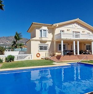 Golden Villa Costa Del Sol - Big Private Pool - Bbq - Good Location Fuengirola Exterior photo