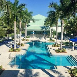 Luxory Apt With Pool Apartamento Miami Exterior photo