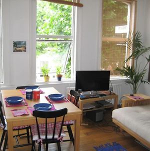 Very Comfortable One Bed Flat In Wandsworth-Clapham Junction Apartamento Londres Exterior photo