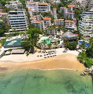 Park Royal Beach Acapulco Hotel Exterior photo