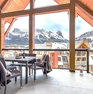 Luxe Penthouse With Mountain Views Solar A Resort & Spa Canmore Exterior photo