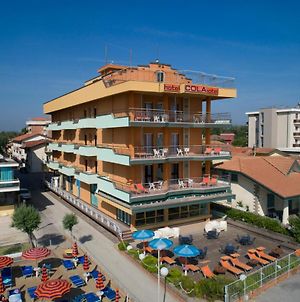 Hotel Cola Frontemare Bellaria-Igea Marina Exterior photo