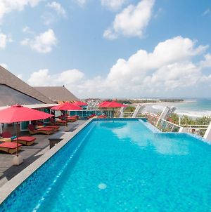 Kutabex Beachfront Hotel Kuta Lombok Exterior photo