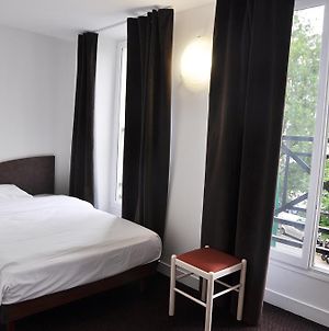 Hotel de la Tour París Room photo