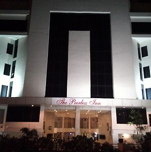 The Peerless Inn Hyderabad Exterior photo